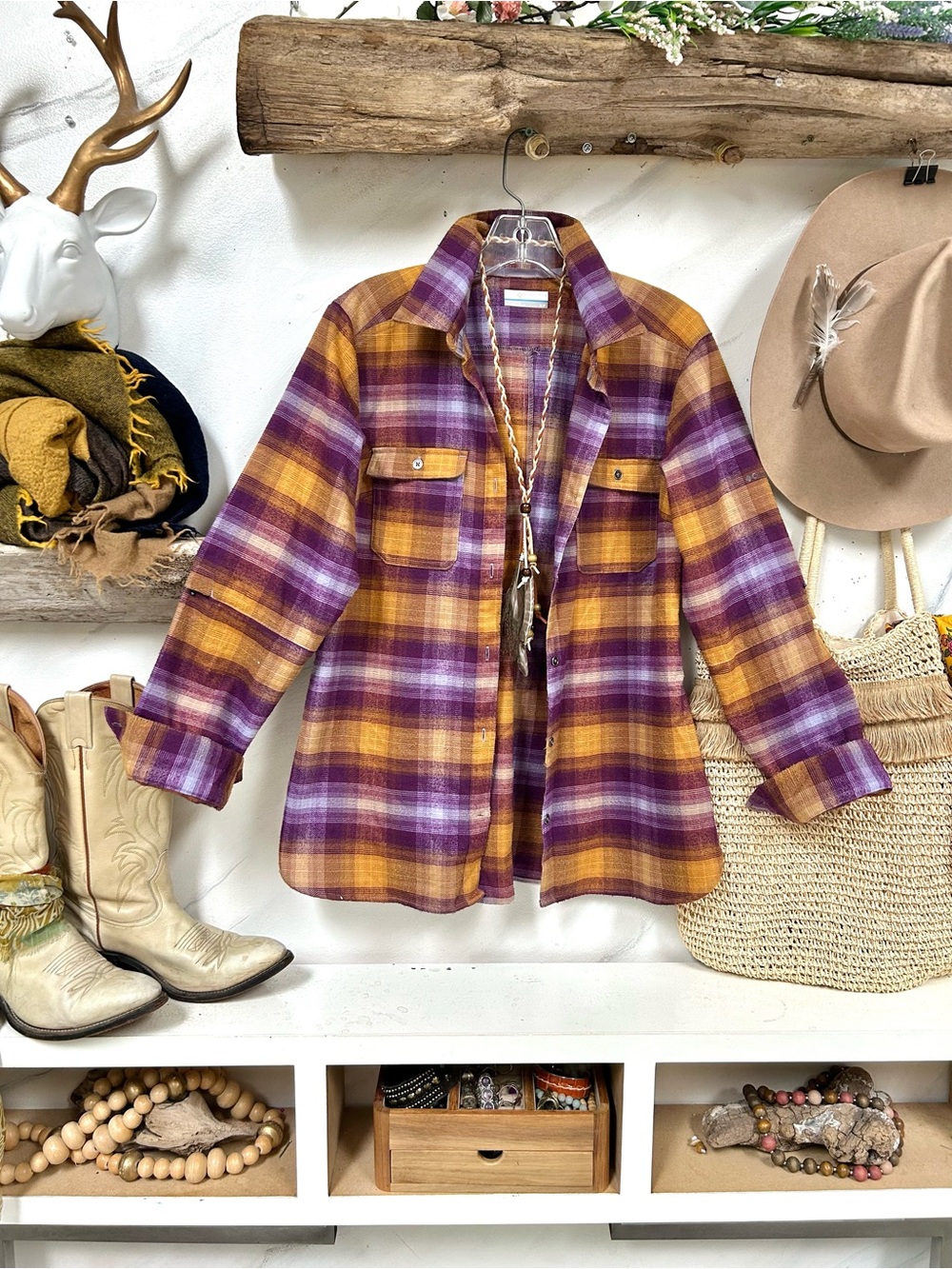 Fall perfect Columbia Plaid Button-Down Shirt Jacket in Purple & Mustard